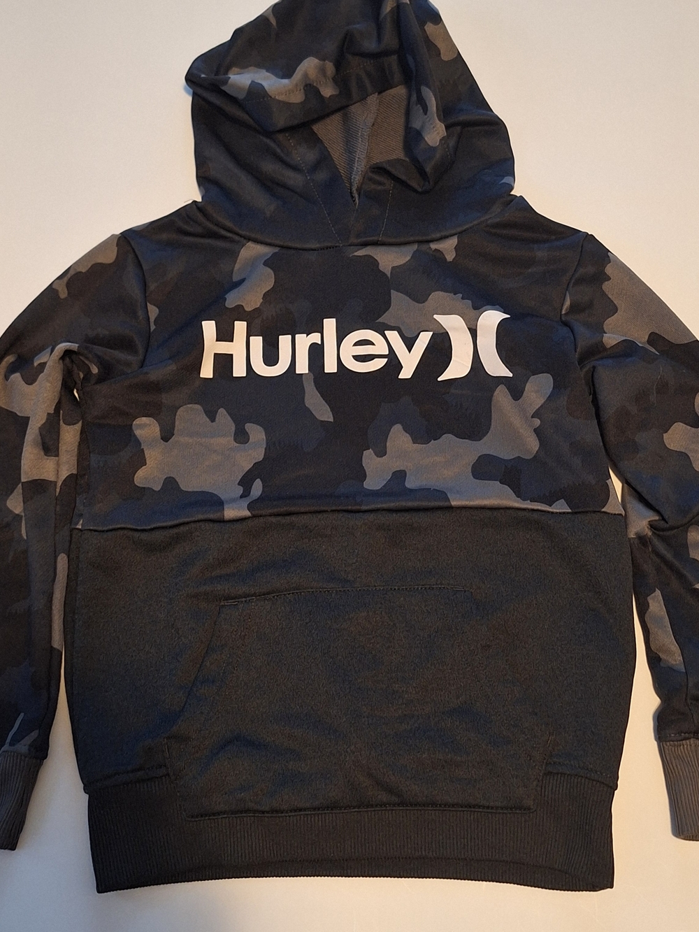 Hurley Black & Gray Camo Hoodie Size 4